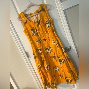 Lady Vintage London Hepburn style 18UK MUSTARD FLORAL dress